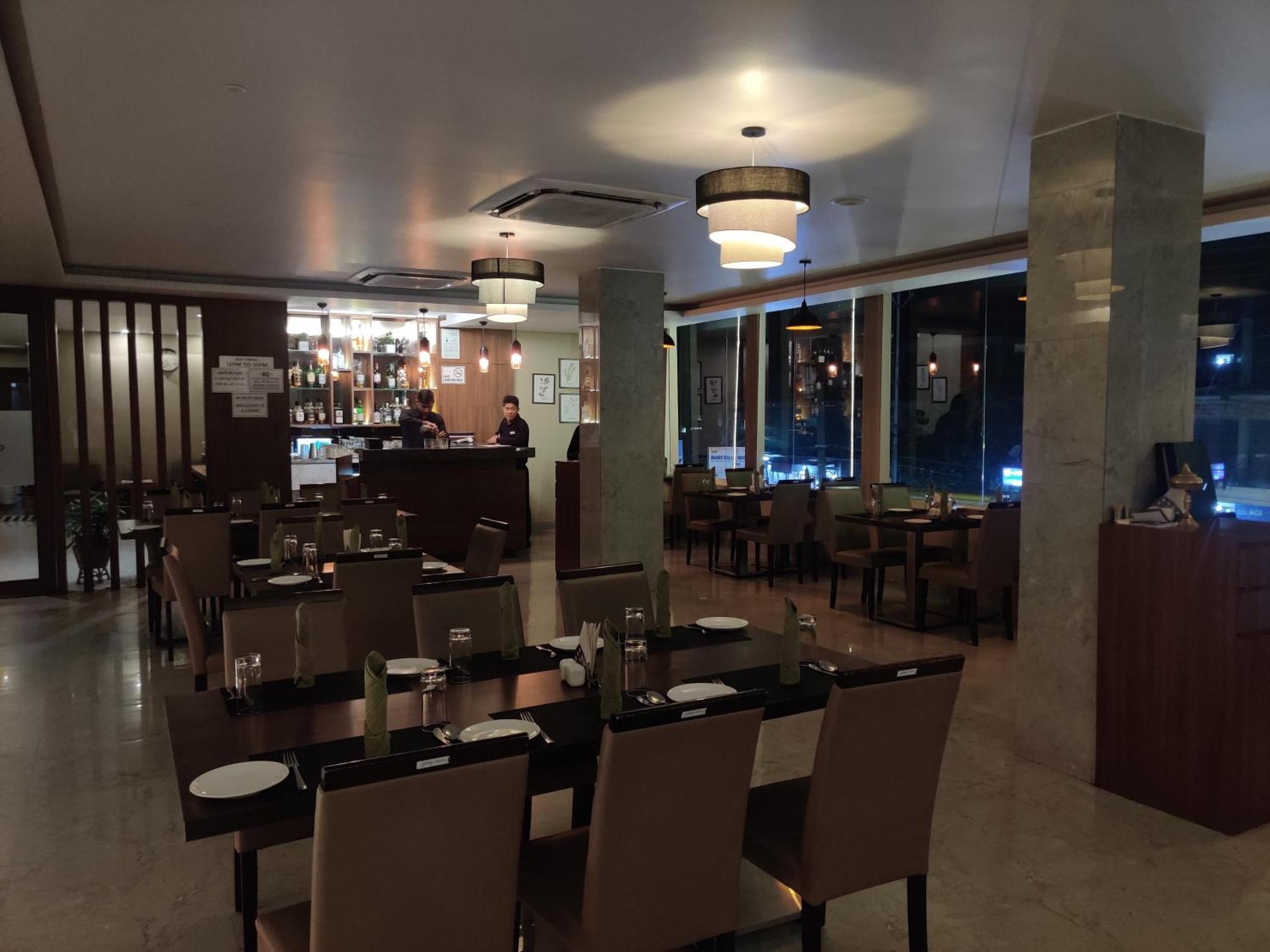 Hotel Tree Fern ディブルガル エクステリア 写真